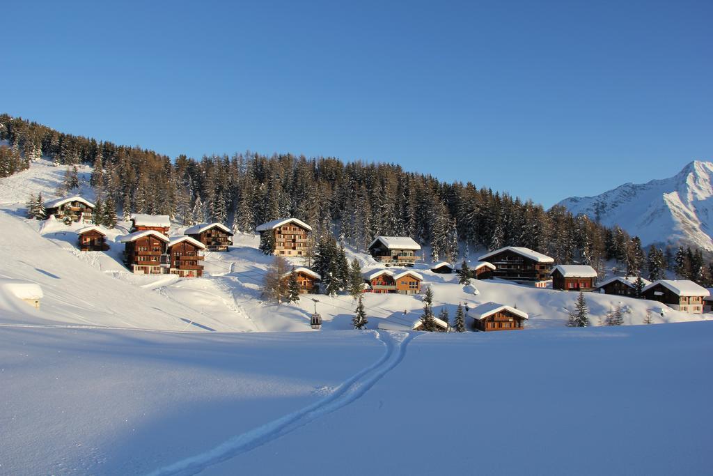 Chalet Enzian Риедералп Екстериор снимка